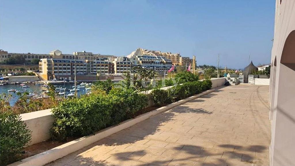 St Julians - Apartment