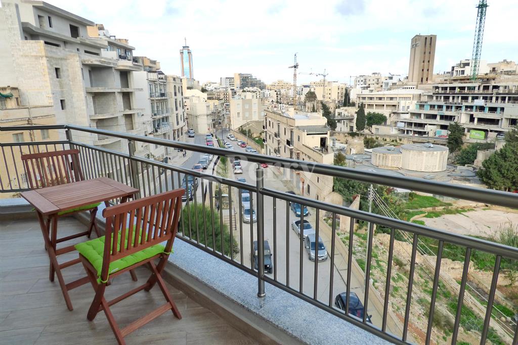 St Julians - Apartment