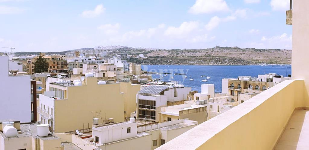 St Pauls Bay - Penthouse