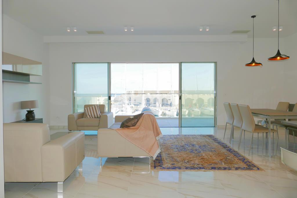 Ta' Xbiex Penthouse