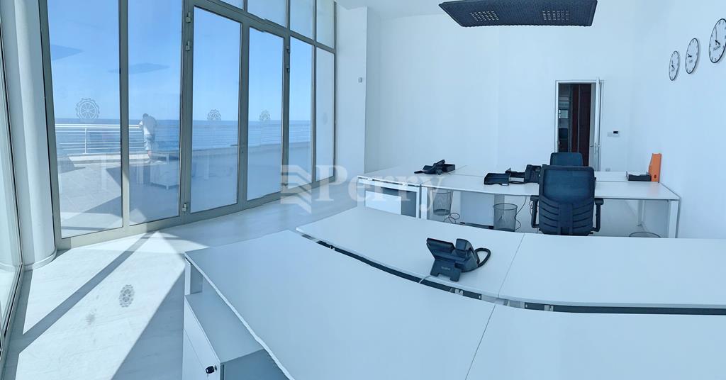 Tigne Point - Office