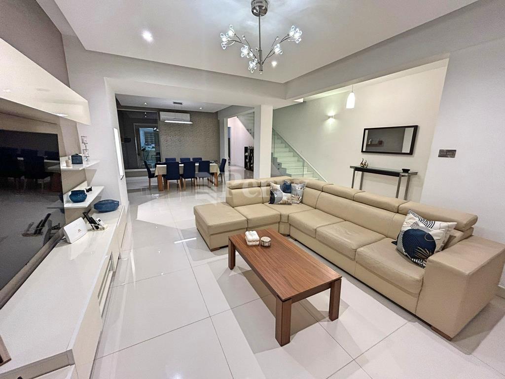 Fgura - Terraced House