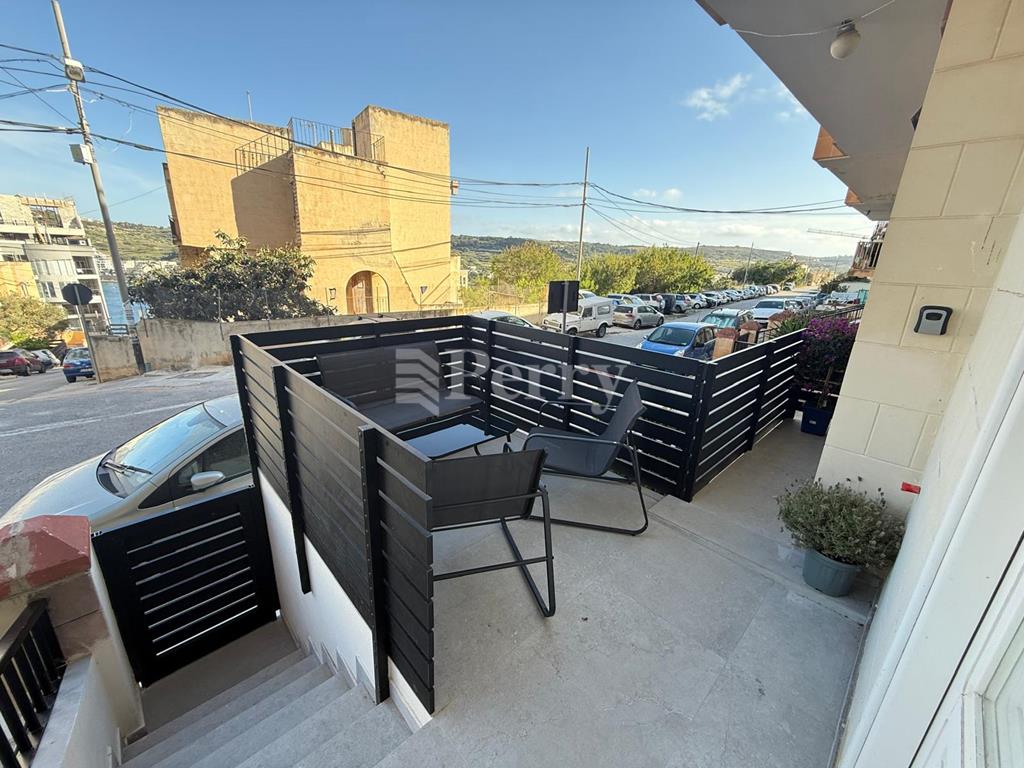 St Pauls Bay - Maisonette
