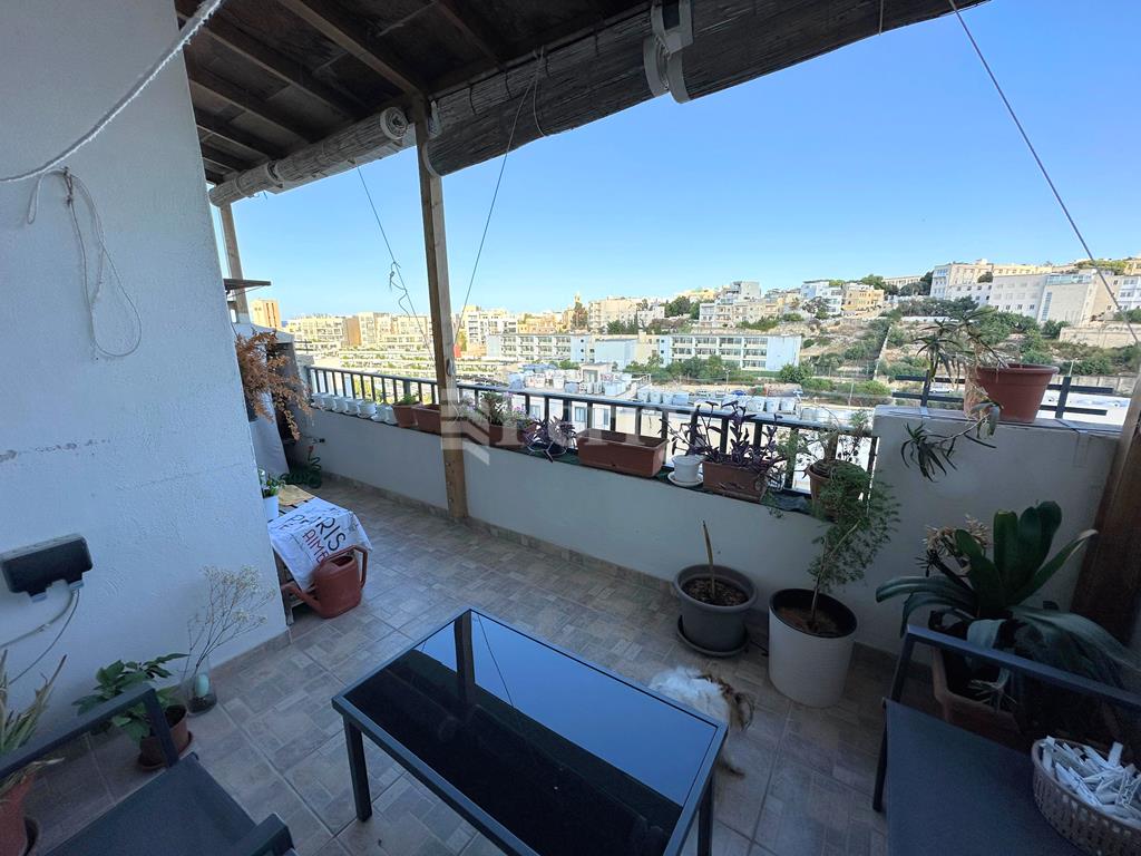 St Julians - Apartment
