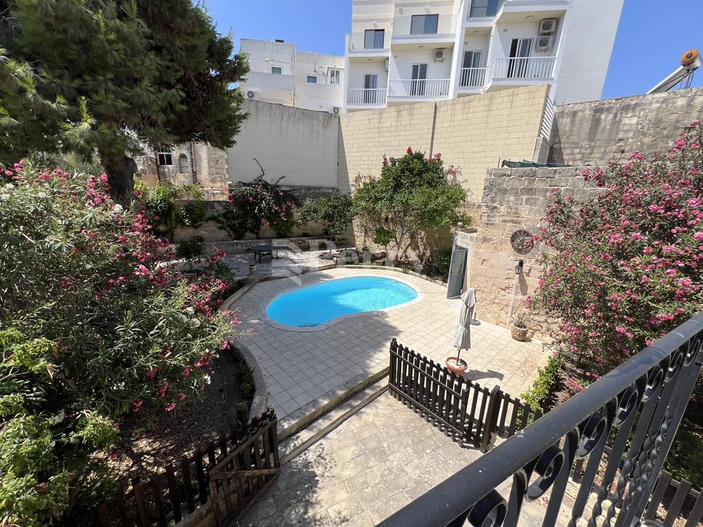 Mosta - House of Character