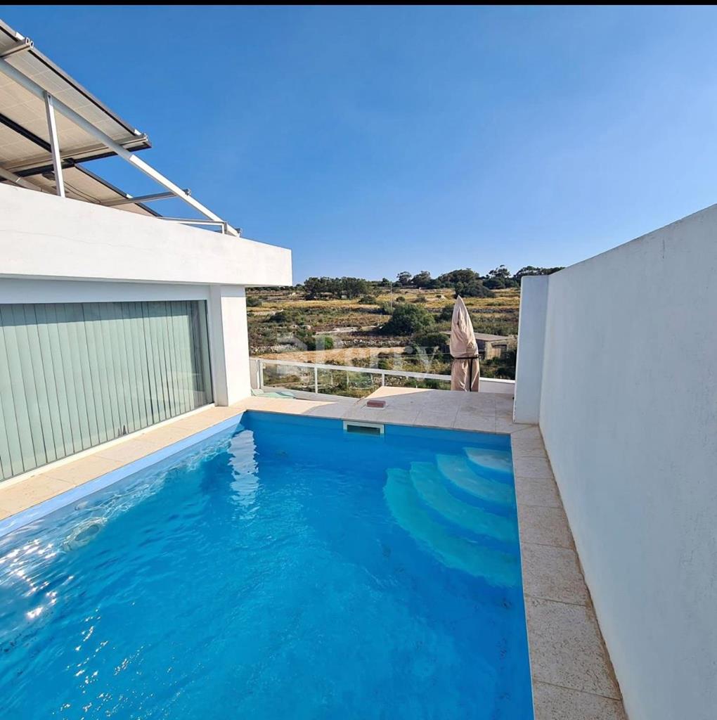 Ta' Xbiex Penthouse
