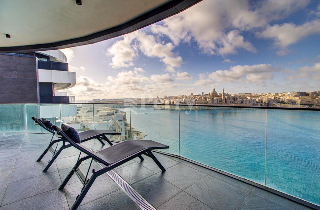 Ta' Xbiex Penthouse