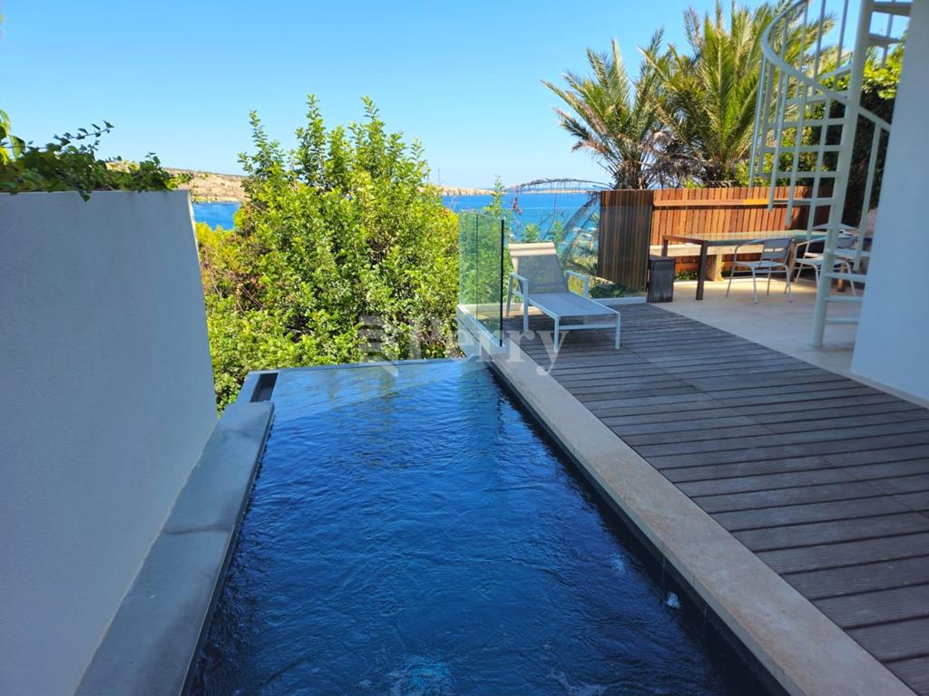 St Pauls Bay - Villa