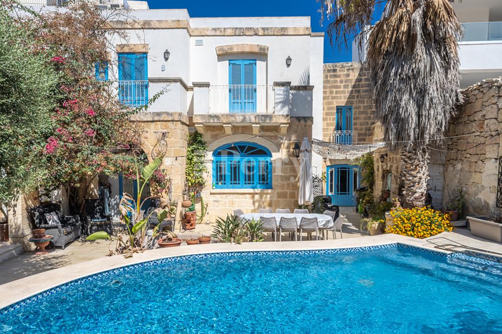 Mosta - House of Character
