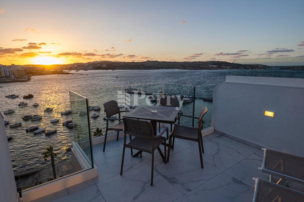 St Pauls Bay - Penthouse