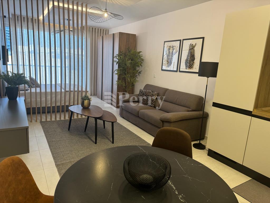 Gzira - Studio Apartment